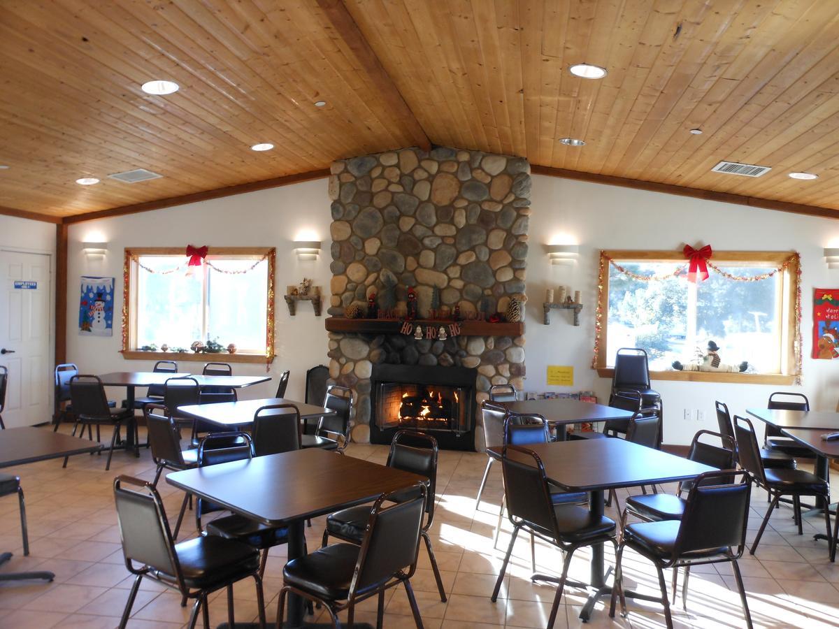Oakzanita Springs Camping Resort Cottage 4 Descanso Εξωτερικό φωτογραφία